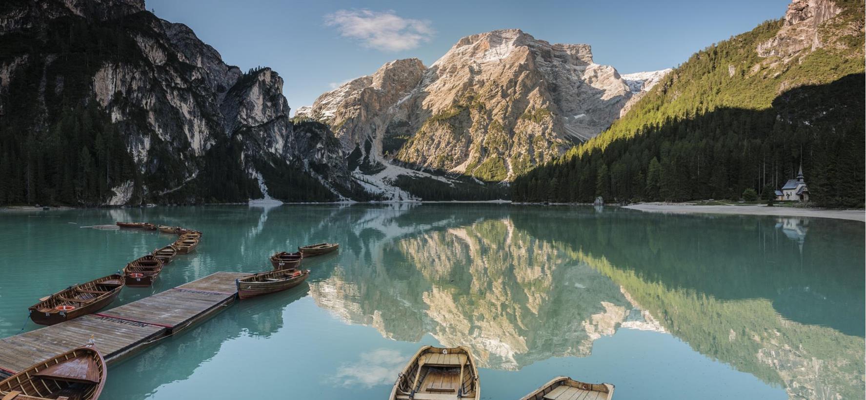 Lago di Braies in estate